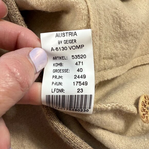 Geiger Collections Austria Wool Womens 40 Tan Cardigan Jacket Sweater Buttons - Picture 9 of 10